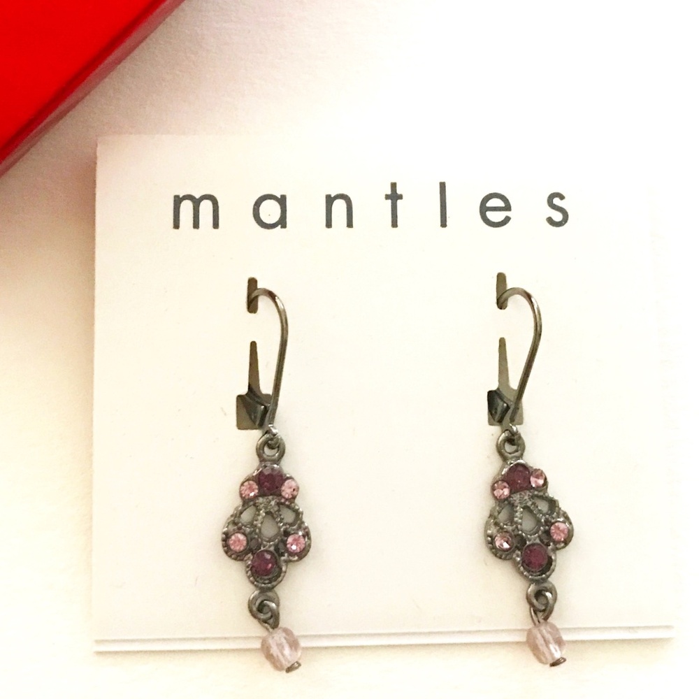 NWT Mantles Dangle Earrings